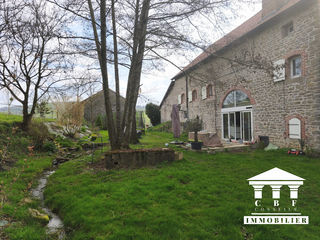  Maison � vendre 8 pi�ces 310 m�