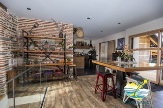  Appartement � vendre 5 pi�ces 142 m�