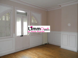  Immeuble � vendre 325 m�