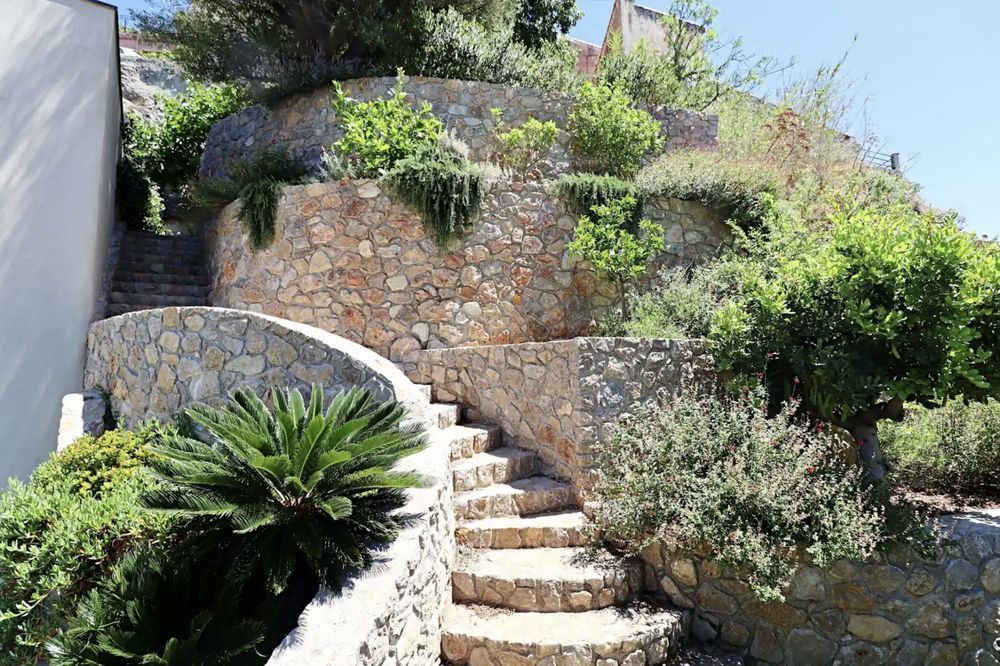 � vendre  Maison Toulon (83200)