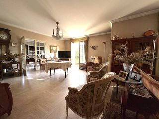  Maison � vendre 8 pi�ces 241 m�