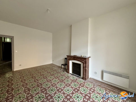   T3 EN RDC AVEC COUR A COURSAN Appartement - 3 pi�ce(s) - 67 m�