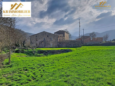   Maison en pierre � r�nover offrant un beau potentiel. Maison - 4 pi�ce(s) - 180 m�