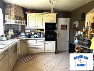  Maison � vendre 7 pi�ces 1 m�