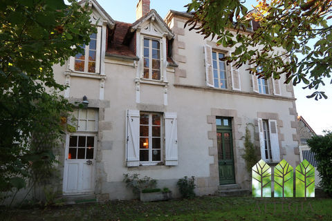   BELLE MAISON BOURGEOISE DANS BOURG DE GOUZON Maison - 7 pi�ce(s) - 160 m�