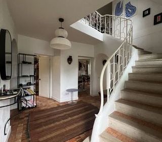  Maison � vendre 8 pi�ces 220 m�