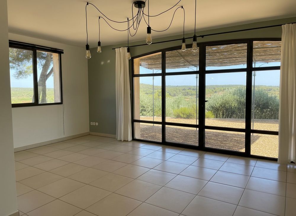 � vendre  Maison P�zenas (34120)