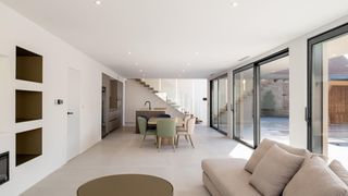  Maison � vendre 7 pi�ces 340 m�