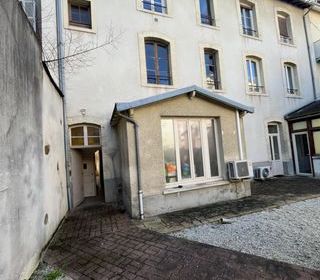  Immeuble � vendre 505 m�