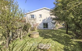  Maison � vendre 9 pi�ces 215 m�