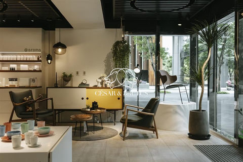 &Agrave; VENDRE � MURS COMMERCIAUX 290m&sup2; � 69007 1200000 69007 Lyon