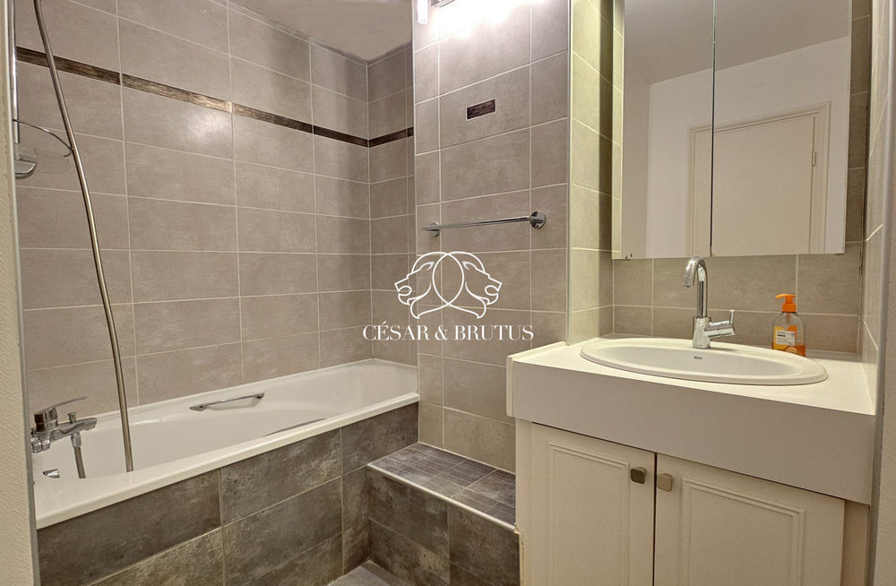 � vendre  Appartement Caluire-et-Cuire (69300)