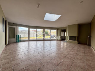  Immeuble � vendre 227 m�