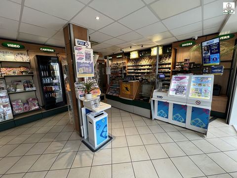 &Agrave; VENDRE � FONDS DE COMMERCE TABAC PRESSE + APPARTEMENT � E 215000 71240 Sennecey-le-grand