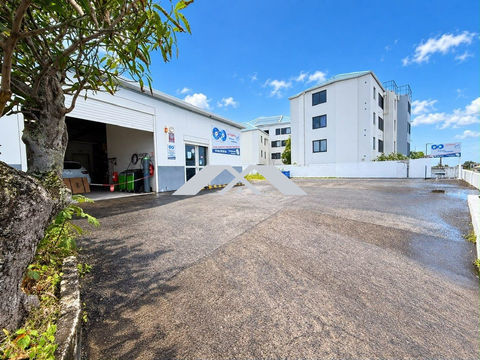 LOCAL COMMERCIAL AVEC FORT POTENTIEL SAINT-JOSEPH 236500 97480 Saint joseph