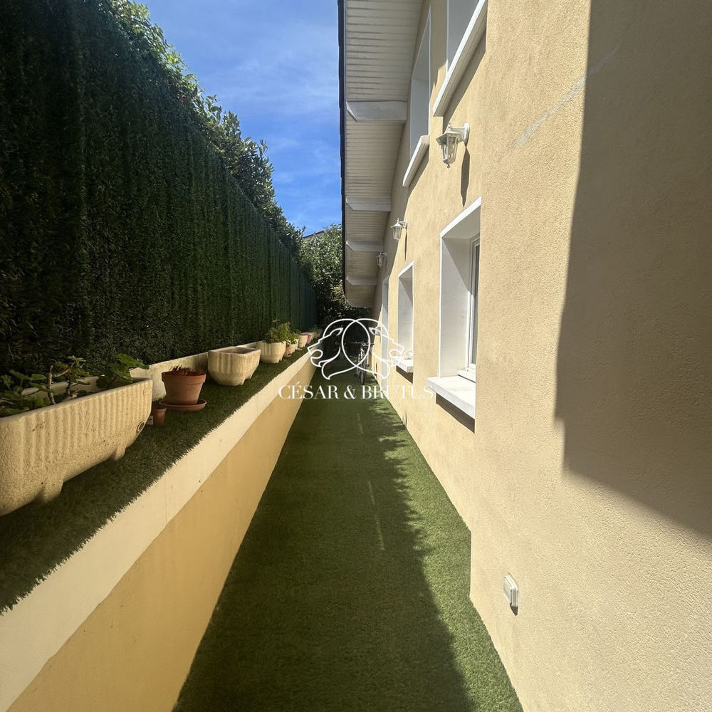 � vendre  Maison Villeurbanne (69100)