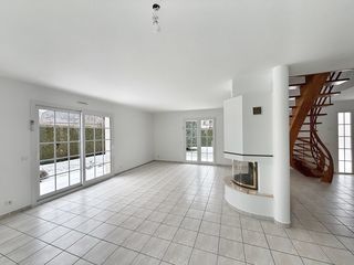  Maison � vendre 8 pi�ces 239 m�