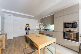  Appartement � vendre 5 pi�ces 86 m�