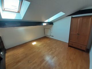  Appartement � louer 4 pi�ces 120 m�