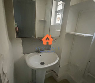  Appartement � louer 4 pi�ces 76 m�