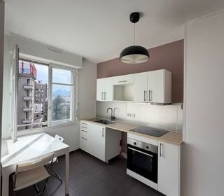  Appartement � louer 3 pi�ces 54 m�