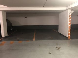  Parking / Garage � louer 12 m�