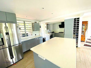  Maison � vendre 8 pi�ces 225 m�