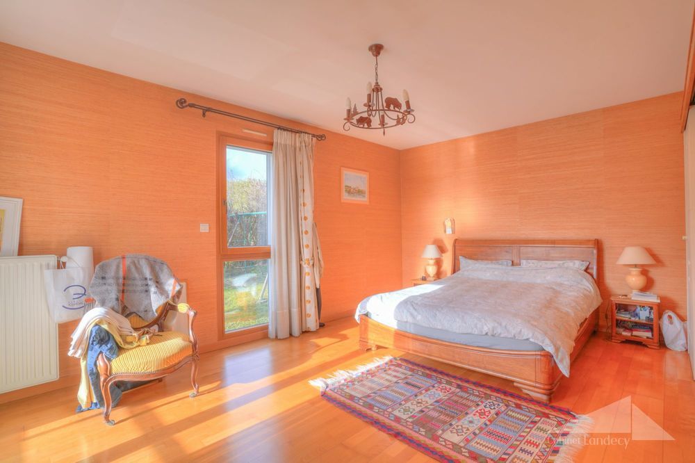 � vendre  Maison Gex (01170)