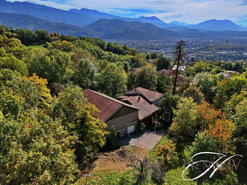 � vendre  Maison Corenc (38700)