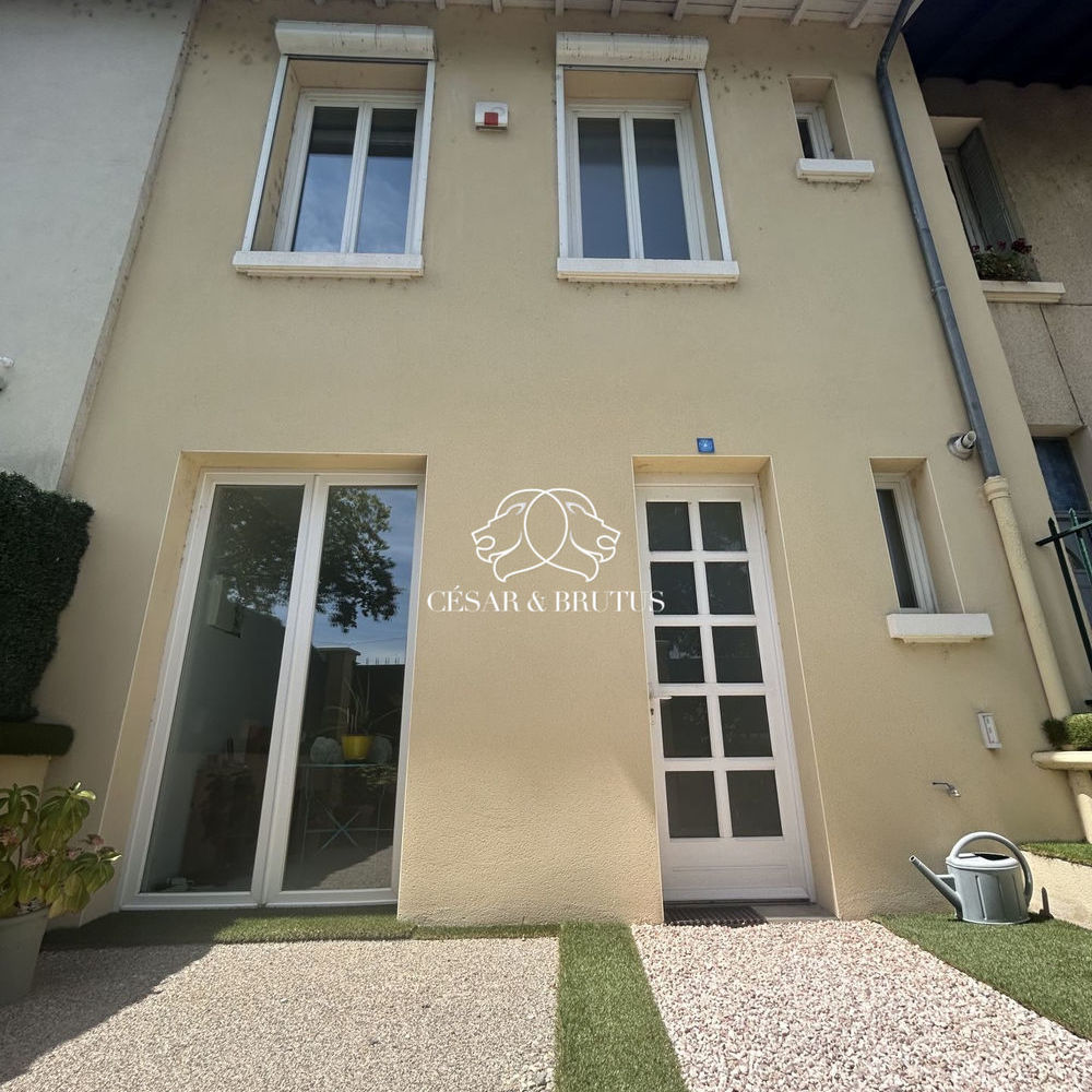� vendre  Maison Villeurbanne (69100)
