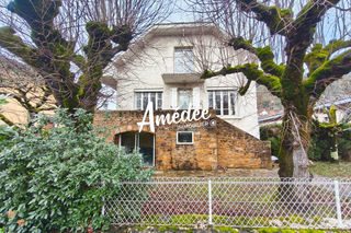  Maison � vendre 11 pi�ces 304 m�