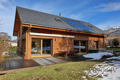   CHALET + G�TE Maison - 7 pi�ce(s) - 222 m�