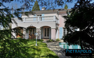  Maison � vendre 9 pi�ces 278 m�