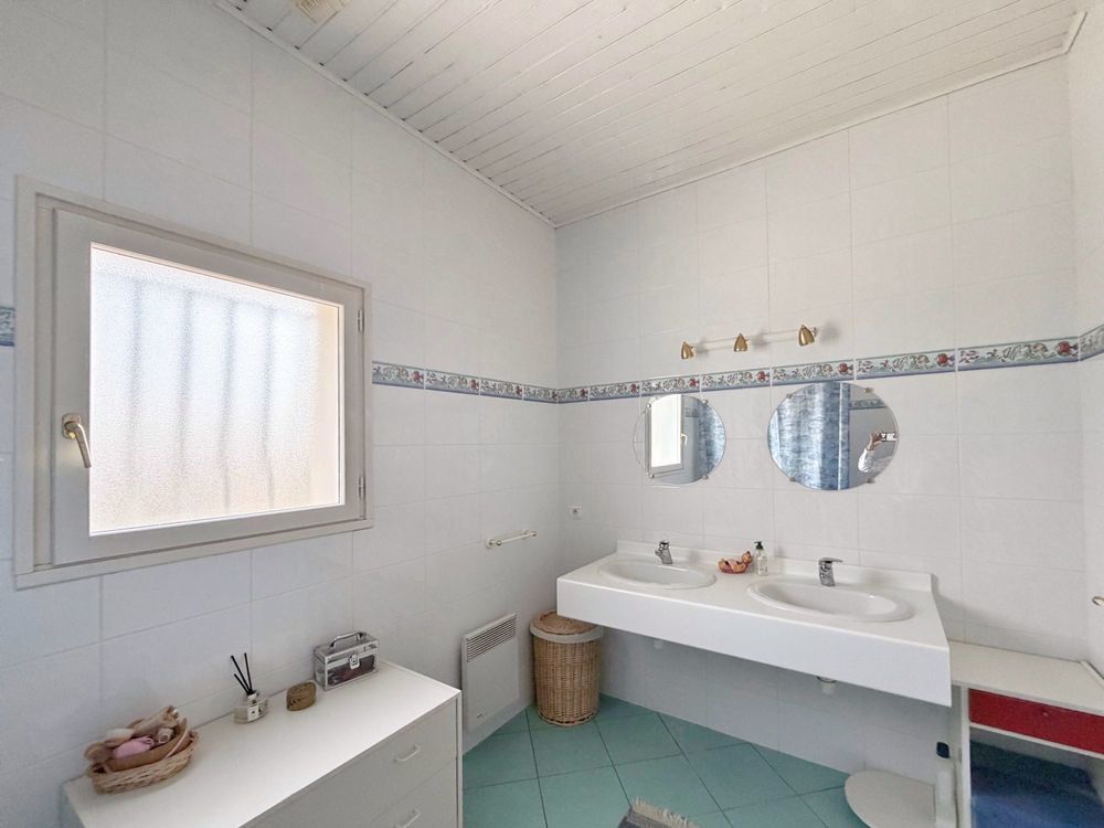 � vendre  Maison Gex (01170)