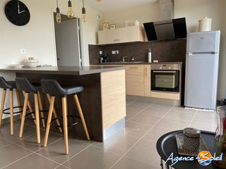  Appartement � louer 4 pi�ces 153 m�