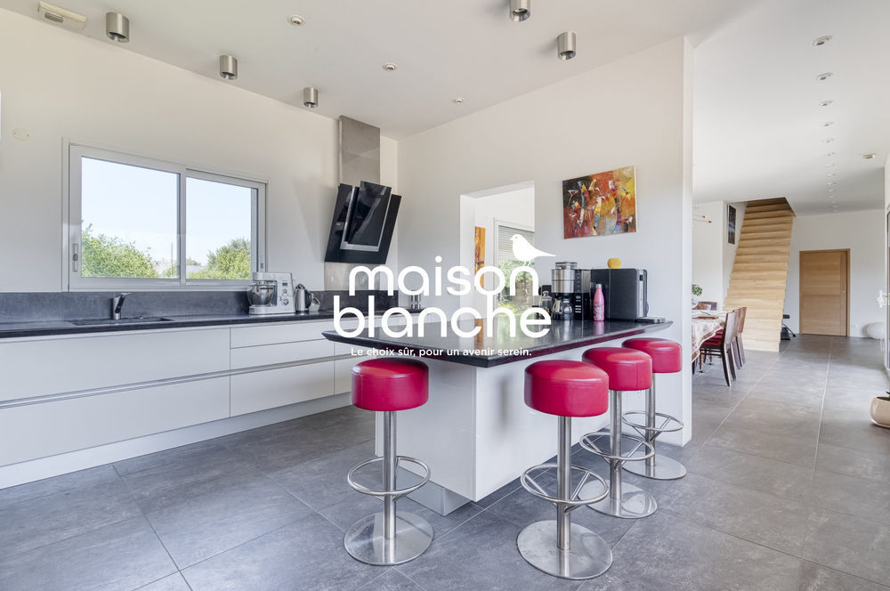 � vendre  Maison Feneu (49460)