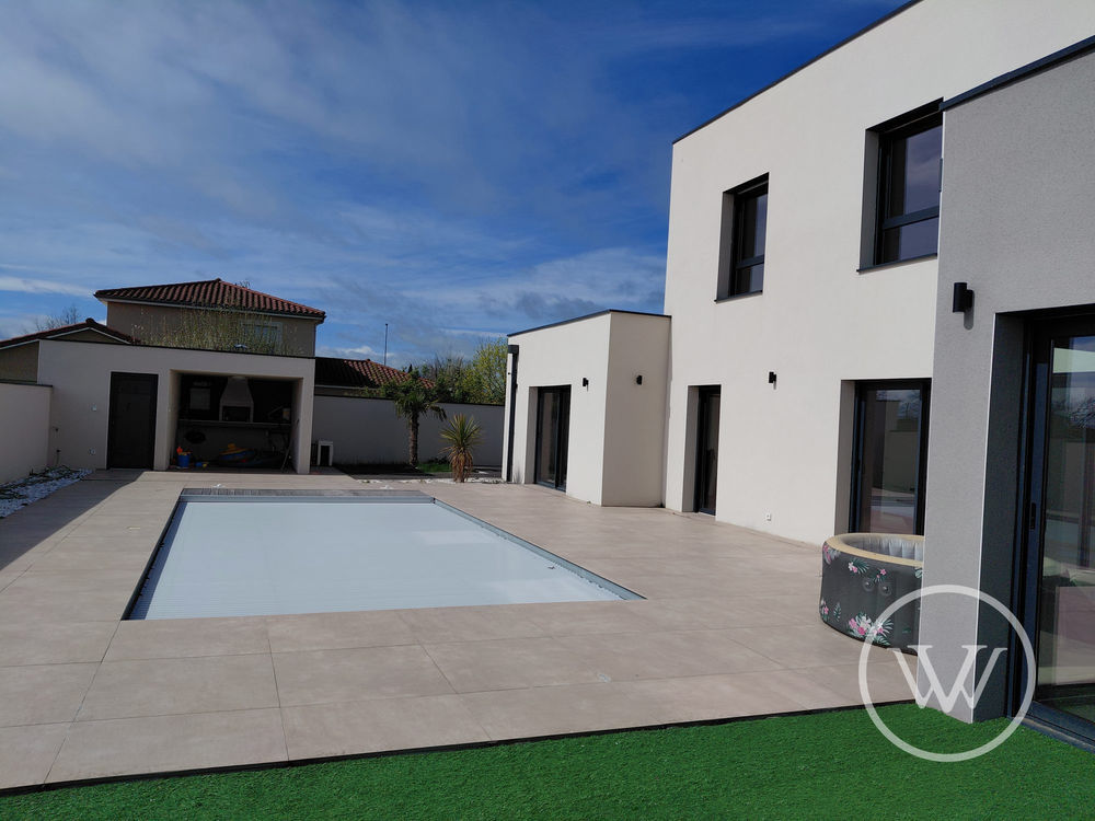 � vendre  Maison Andr�zieux-Bouth�on (42160)