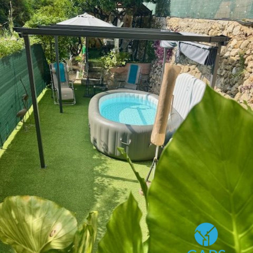 � vendre  Maison Roquebrune-Cap-Martin (06190)