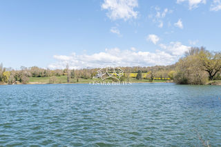  Maison � vendre 9 pi�ces 300 m�