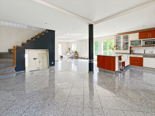  Maison � vendre 6 pi�ces 180 m�