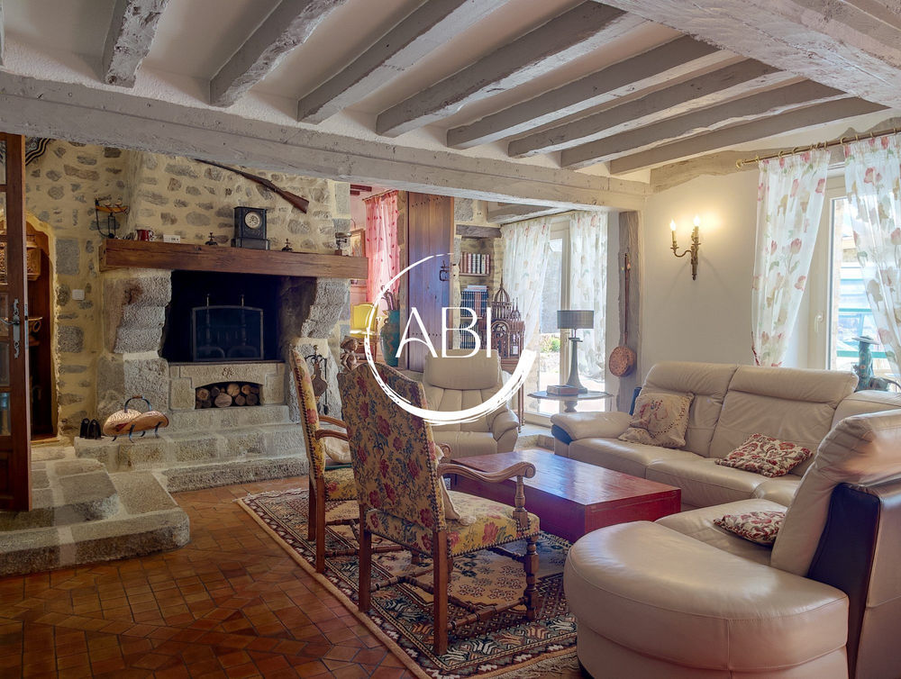 � vendre  Maison Saint-Georges-Buttavent (53100)