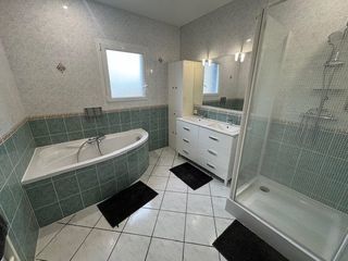  Maison � louer 5 pi�ces 160 m�