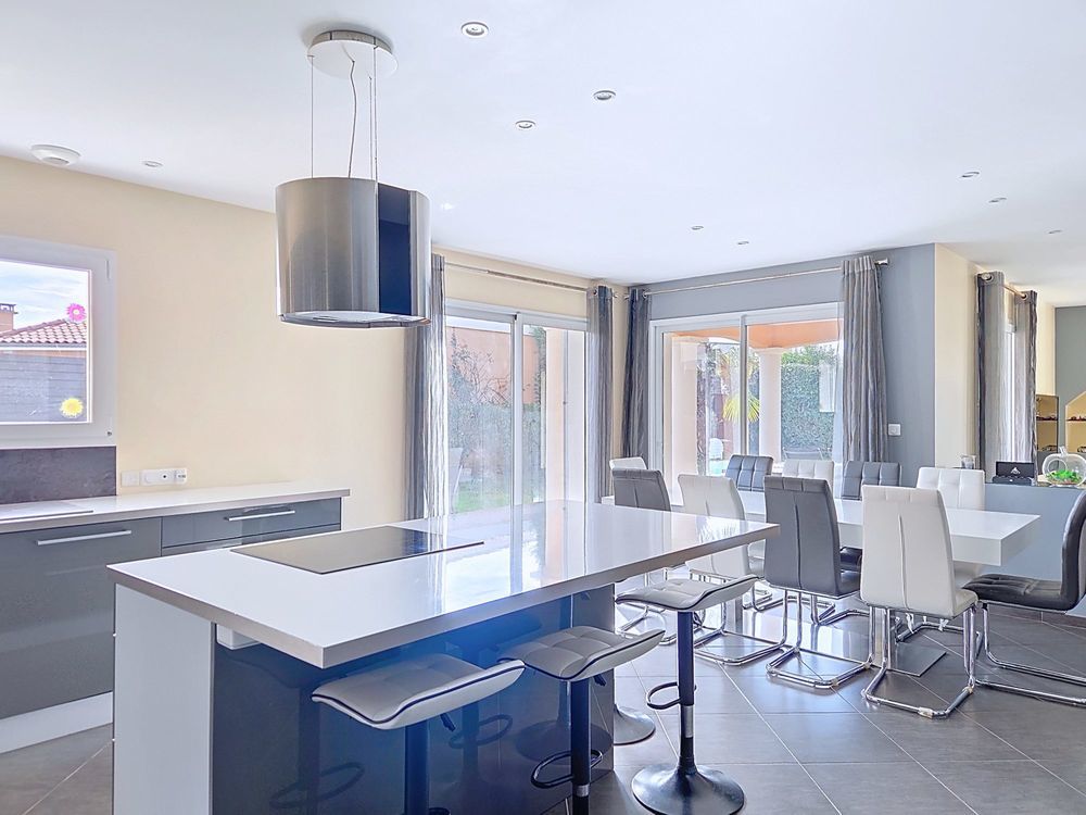 � vendre  Maison Miribel (01700)