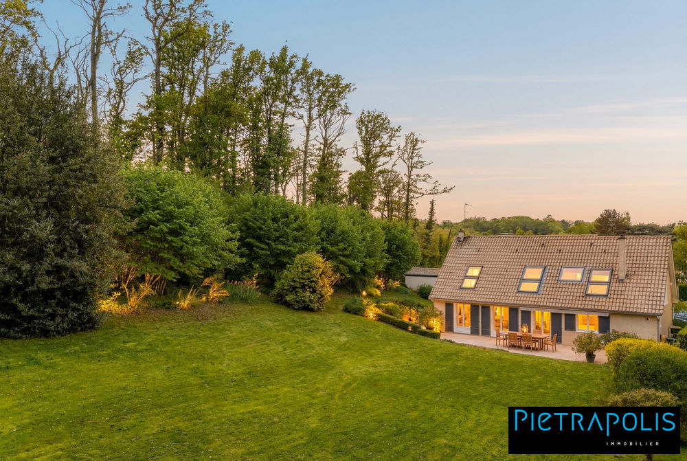 � vendre  Maison Dommartin (69380)