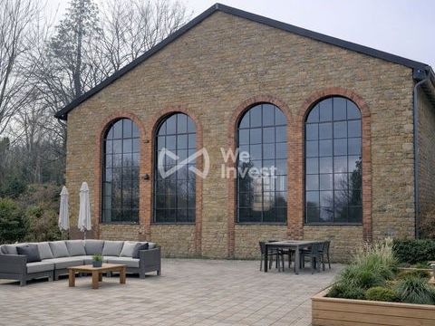   Atelier � transformer sur terrain 4200m� Maison - 5 pi�ce(s) - 223 m�