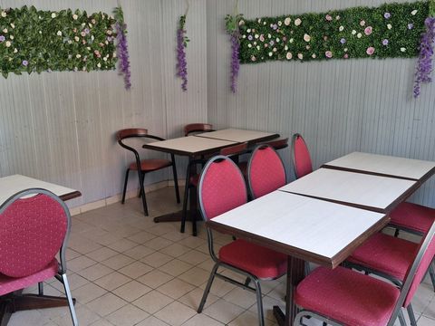 Fonds de Commerce d'un local commercial &agrave; SAINT-JUNIEN ! 131520 87200 Saint-junien