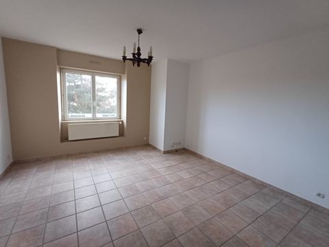   Appartement � louer Sainte-Sigol�ne Appartement - 2 pi�ce(s) - 45 m�