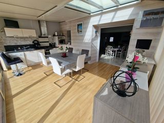  Maison � vendre 5 pi�ces 150 m�