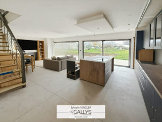  Maison � vendre 6 pi�ces 150 m�