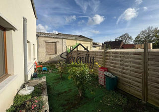  Immeuble � vendre 163 m�